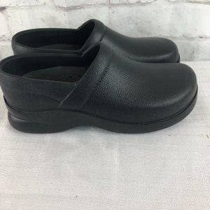 KLOGS Womens 8 Black Slip-on Comfortable Clogs